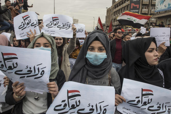 Des milliers d'tudiants ont dfil depuis l'Universit de Baghdad jusqu' la place Tahrir, picentre de la contestation Irakienne. Les tudiants manifestaient galement  Nassiriyah et d'autres villes du sud du pays.