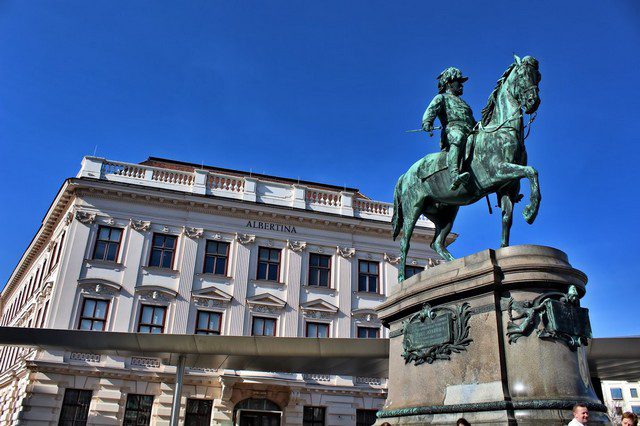 أفضل 5 أنشطة يُمكنك القيام بها في متحف ألبرتينا فيينا