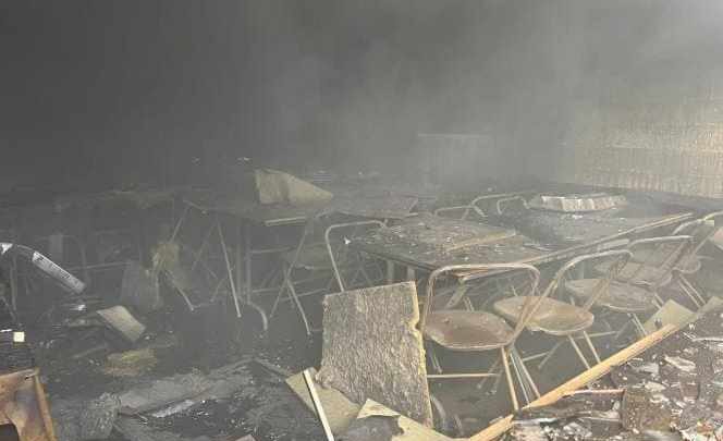 بروكسل: إخماد حريق ضخم في مدرسة (صور وفيديو)