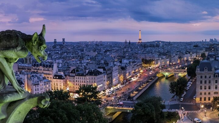 استكشاف باريس: دليل لمدينة الحب والأنوار