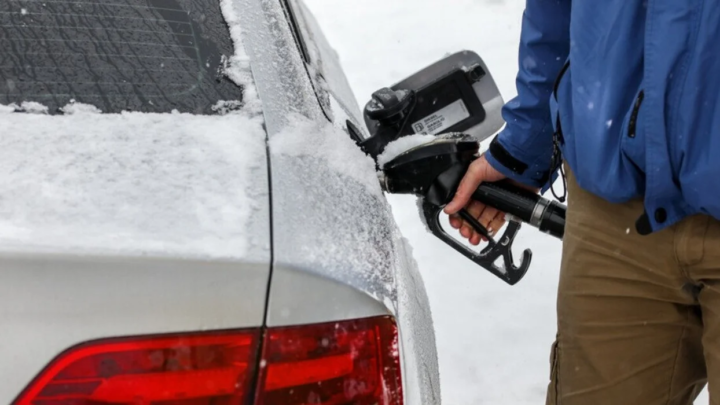 أسعار البنزين في كندا ترتفع في عام 2024 – وإليك مقدار الزيادة