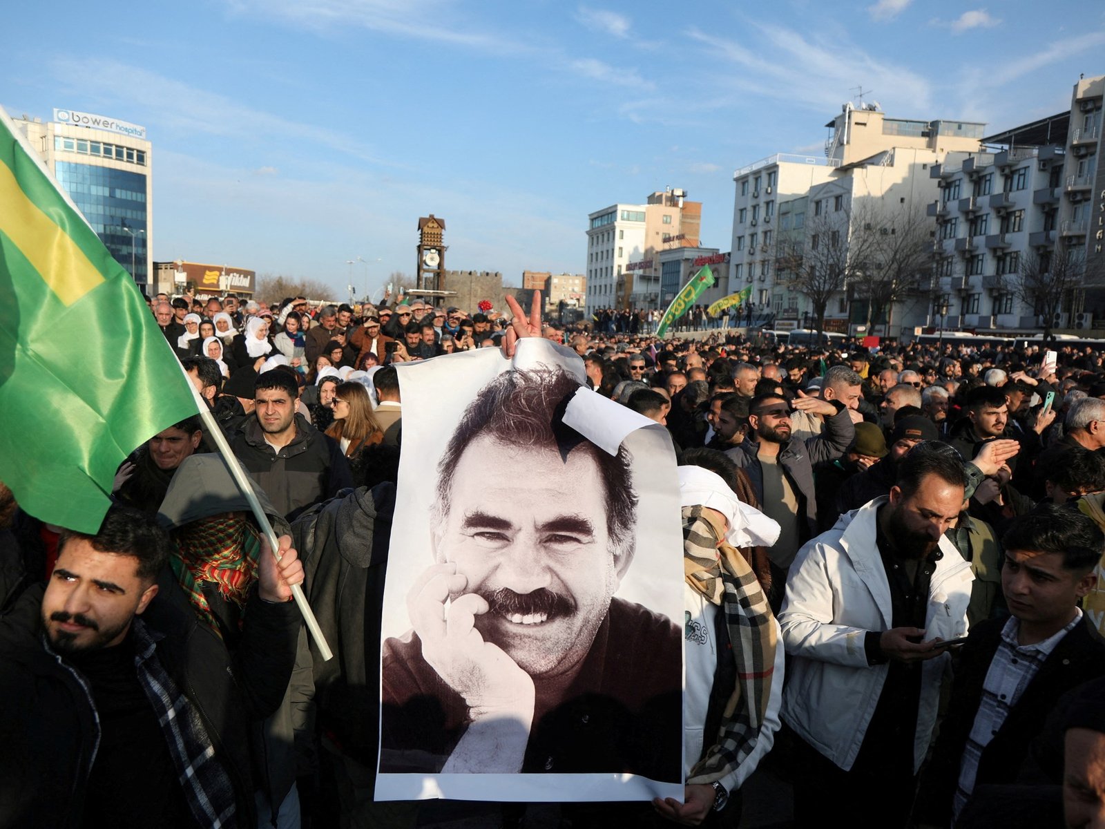 حزب العمال الكردستاني يستجيب لدعوة أوجلان ويعلن وقفا لإطلاق النار | أخبار