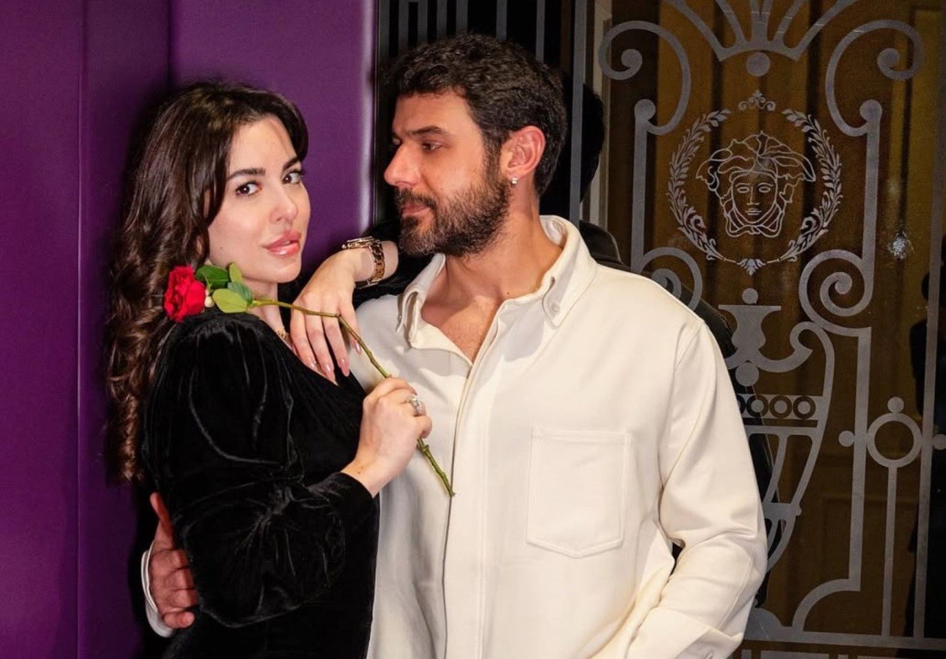 وسام الفارس يعبر عن فخره بزوجته سارة أبي كنعان.. فما السبب؟